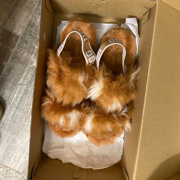 Ugg Slipper Sandals - Picture 5 of 7